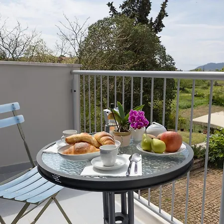 Art - Casa Con Giardino - Capitano Izim Casa vacanze Sarzana