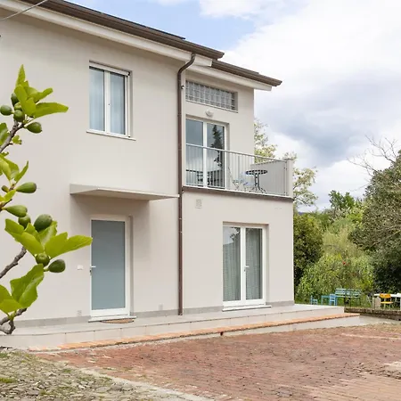 Casa vacanze Art - Casa Con Giardino - Capitano Izim Sarzana
